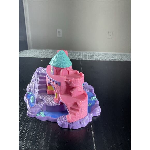 ✅Vtg 1995 1996 Hasbro Pro-Doh Royal Fantasy Castle Pink & Purple W/ Plastic Mat - Picture 5 of 15